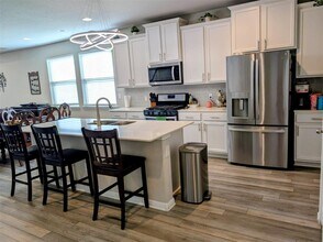 517 Arrowhead Vine St in Leander, TX - Building Photo - Building Photo