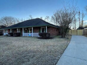 6428 Chippendale Dr in Baton Rouge, LA - Building Photo - Building Photo