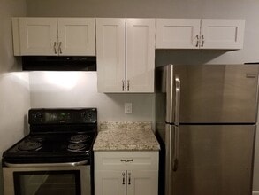 5889 Lone Oak Dr SW in Mableton, GA - Building Photo - Building Photo