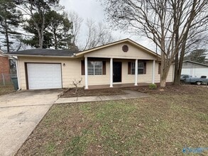 640 Dawson Terrace NW in Huntsville, AL - Building Photo - Building Photo