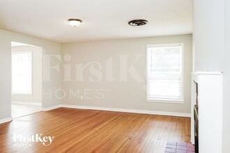 11644 Indian Crk S Rd in Indianapolis, IN - Building Photo - Building Photo