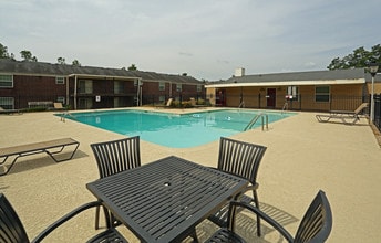 Onyx at 3211 in Augusta, GA - Foto de edificio - Building Photo