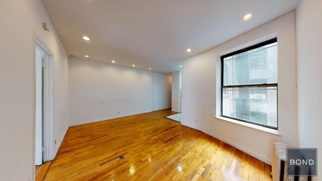 188 Second Avenue in New York, NY - Building Photo - Building Photo
