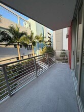 7875 NW 107th Ave in Doral, FL - Building Photo - Building Photo