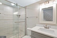 1922 S Lambert St photo'