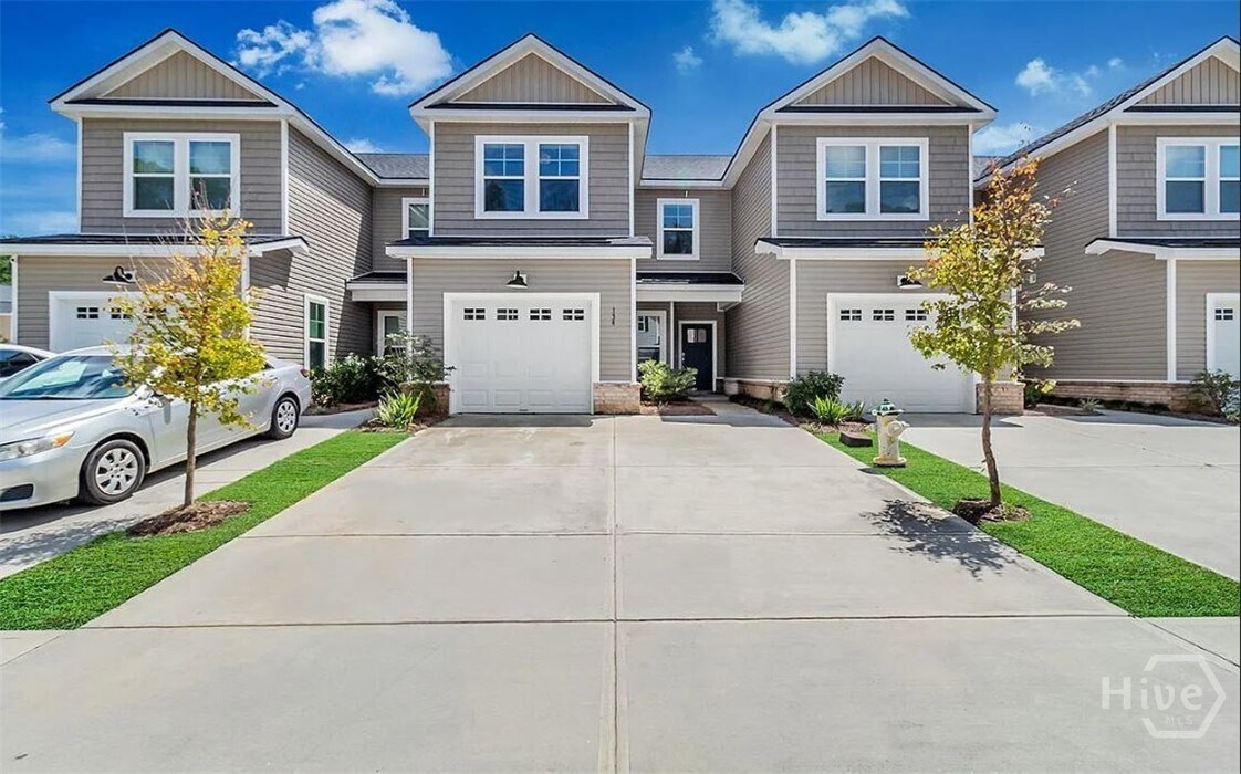 134 Ainsdale Dr in Richmond Hill, GA - Building Photo