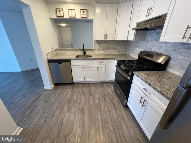 property at 15301 Diamond Cove Terrace