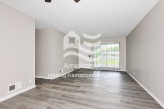 200 Dundee Cir in St. Louis, MO - Building Photo - Building Photo