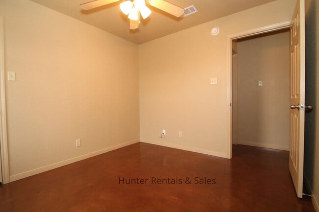 3300 Alicante Ct in Killeen, TX - Building Photo - Building Photo