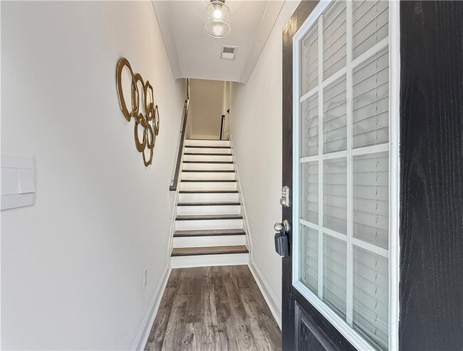 1160 Kendron Ln in Atlanta, GA - Building Photo - Building Photo