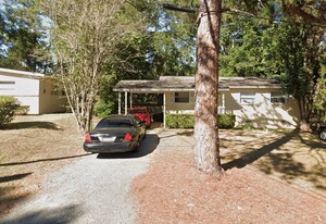 1610 Airport Dr in Tallahassee, FL - Building Photo