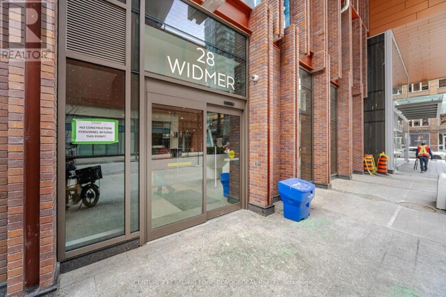 28-4928 Widmer St in Toronto, ON - Building Photo - Building Photo