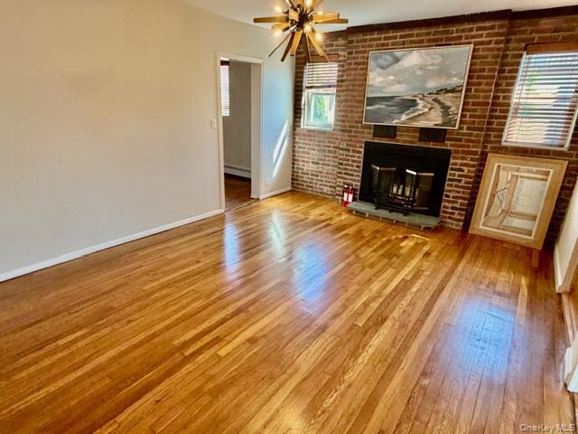211 W Walnut St in Long Beach, NY - Building Photo - Building Photo