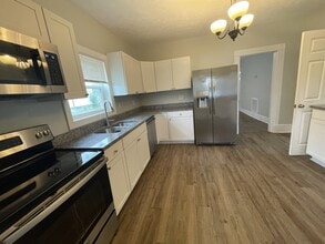 415 Grove St in Lynchburg, VA - Building Photo - Building Photo