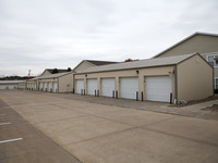 Prairie Creek Apartments in Washington, IL - Foto de edificio - Building Photo