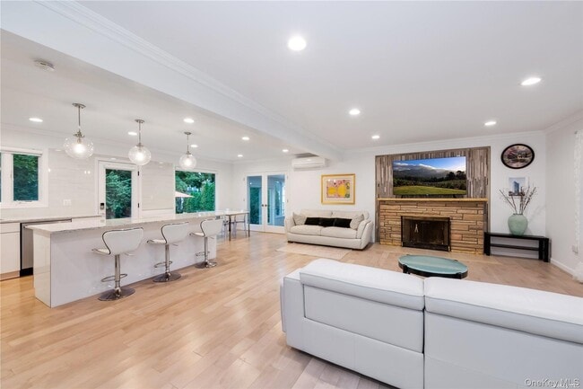 29-33-33 212th St in Queens, NY - Building Photo - Building Photo