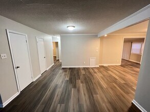 1121 Kitt Pl in Raleigh, NC - Building Photo - Building Photo
