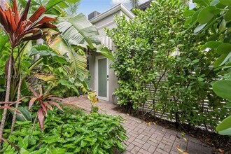 1231 15th Terrace in Miami Beach, FL - Building Photo - Building Photo
