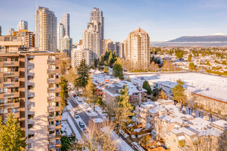 Maple Glade in Burnaby, BC - Building Photo - Building Photo