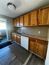 122 S National Ave in Bremerton, WA - Foto de edificio - Building Photo