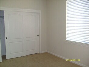 2621 Prosperity Way in Modesto, CA - Building Photo - Building Photo