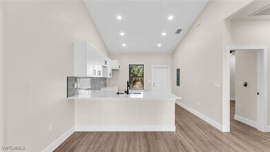 4436-4438 25th St SW in Lehigh Acres, FL - Building Photo - Building Photo