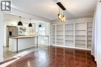 1762 Shawnee Rd in Tecumseh, ON - Building Photo - Building Photo