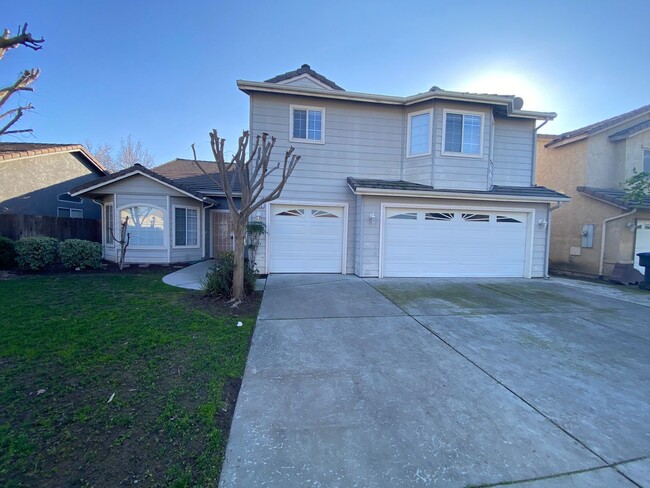 property at 703 W Russell Ave