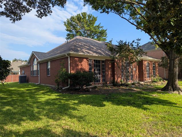 property at 8912 Smokey Dr