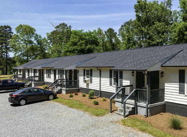 property at 111 Sinclair Marina Rd NE