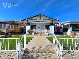 3231 Hueco Ave in El Paso, TX - Building Photo