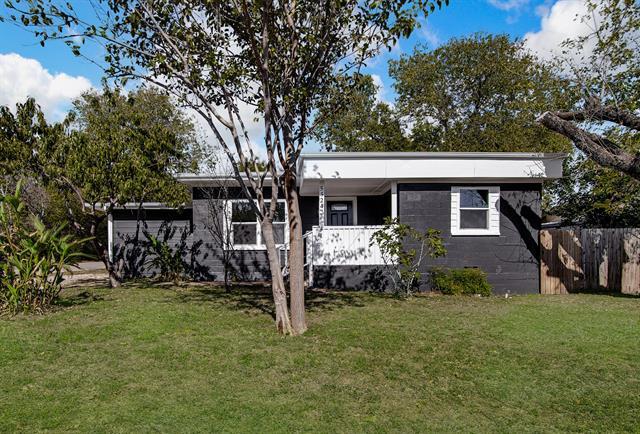 5524 Dartmouth Ave in River Oaks, TX - Building Photo - Building Photo