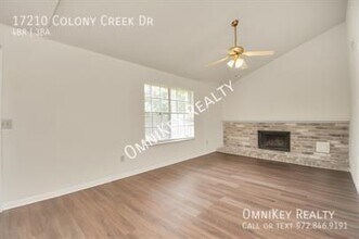 17210 Colony Creek Dr in Spring, TX - Building Photo - Building Photo