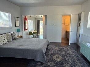 528 Montclaire Dr NE in Albuquerque, NM - Building Photo - Building Photo