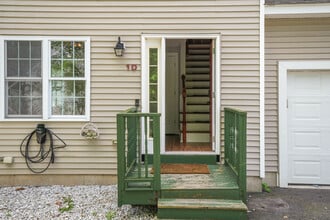 1 Eddy St in Webster, MA - Building Photo - Building Photo