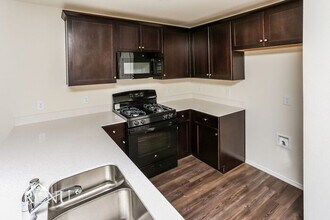 4115 Wintergreen Dr in Heath, TX - Foto de edificio - Building Photo