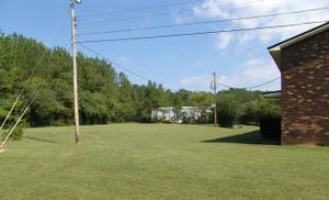 Royal Meadow Townhouse Apartments in Calhoun, GA - Building Photo - Building Photo