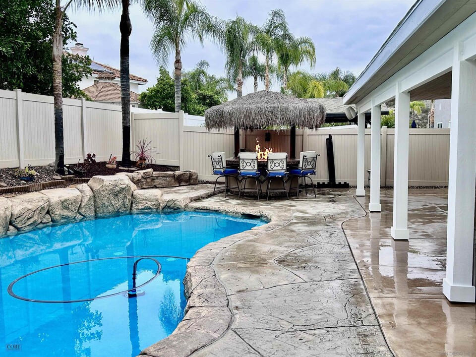 39644 Bayonne Pl in Murrieta, CA - Building Photo