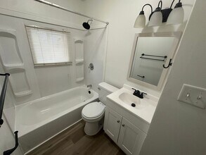 2301 S Beacon St in Muncie, IN - Foto de edificio - Building Photo