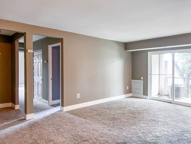 3825 St Barnabas Rd in Suitland, MD - Building Photo - Building Photo