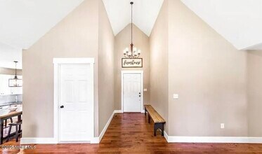 579 Burke Rd in Jackson Township, NJ - Building Photo - Building Photo