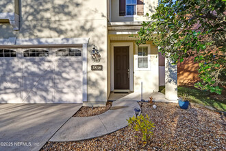 3838 Chasing Falls Rd in Orange Park, FL - Building Photo - Building Photo