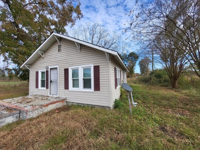 1213 Wilmington Hwy in Fayetteville, NC - Building Photo - Building Photo