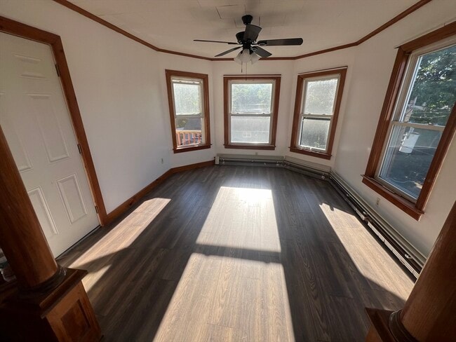 27 Chestnut St in Southbridge, MA - Building Photo - Building Photo