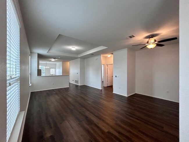 9117 Southwick Dr in Austin, TX - Building Photo - Building Photo