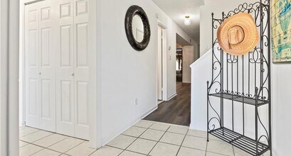 2685 Meadowlawn Dr in Marietta, GA - Building Photo - Building Photo