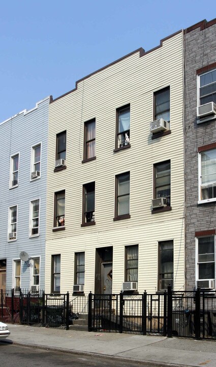 286 Troutman St in Brooklyn, NY - Building Photo