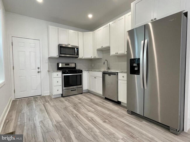 property at 1530 S 28th St
