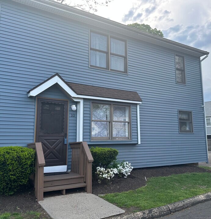 95 Elm St in West Haven, CT - Building Photo