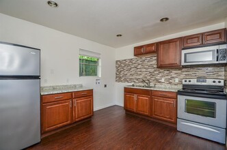 7521 Bauman Rd in Houston, TX - Building Photo - Building Photo
